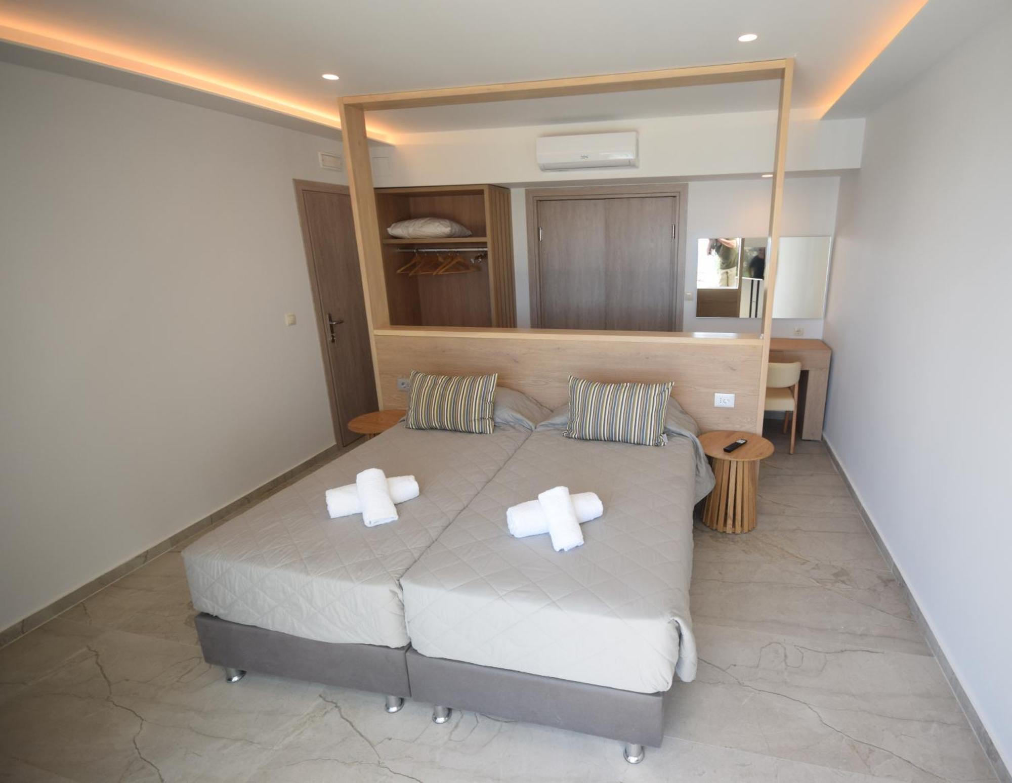 Lindos Gardens Resort Complex ภายนอก รูปภาพ
